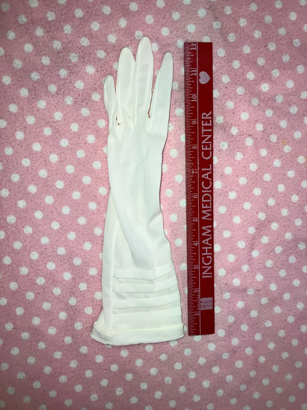 Vintage Nylon Gloves M - 7